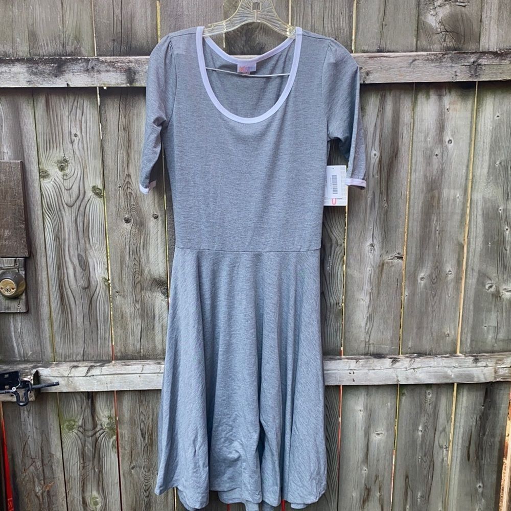 Lularoe dress sz. S NWT